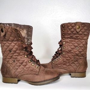 JustFab Women's Accacia Size: US 7